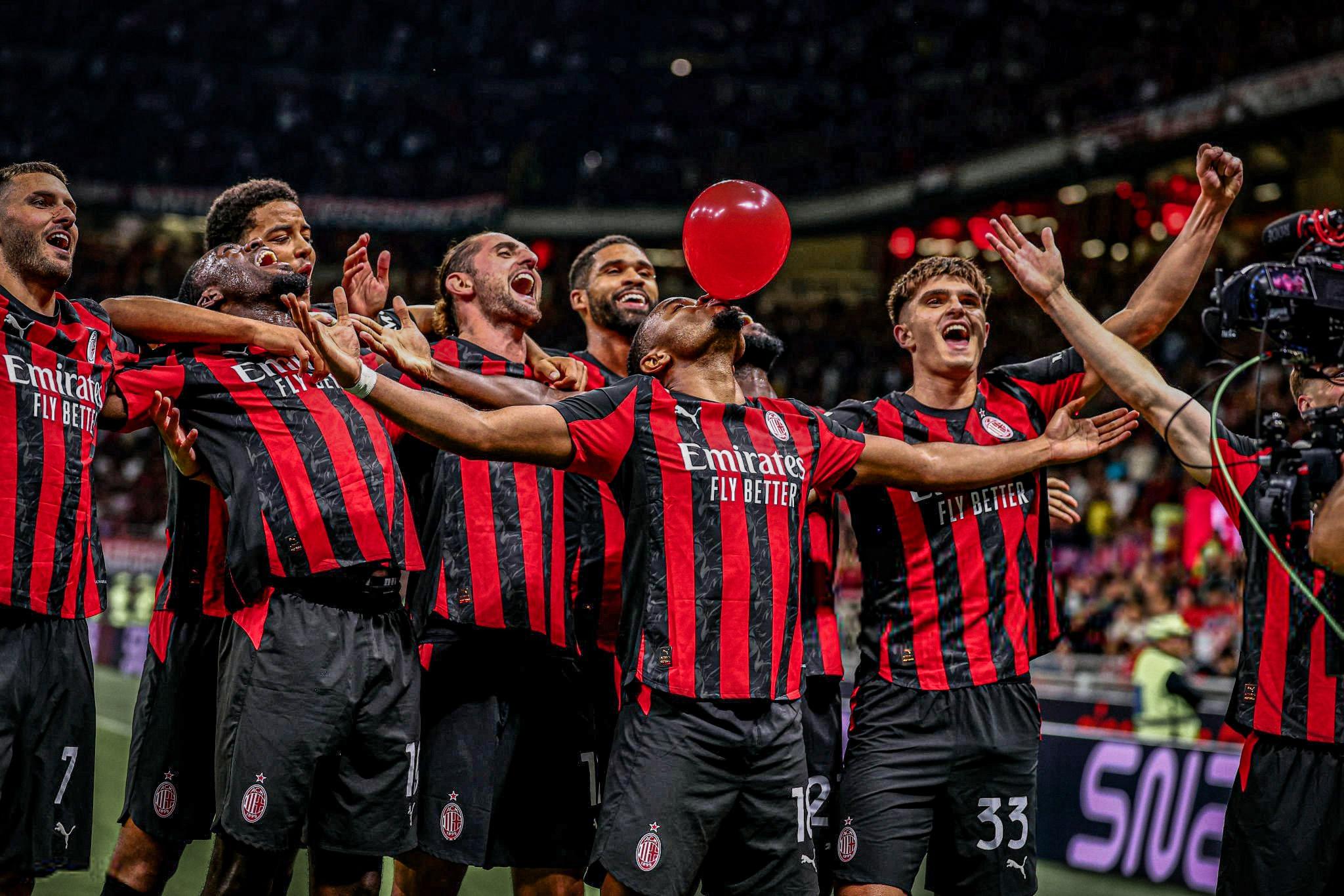 Discovery splash banner for Rossoneri Discord server